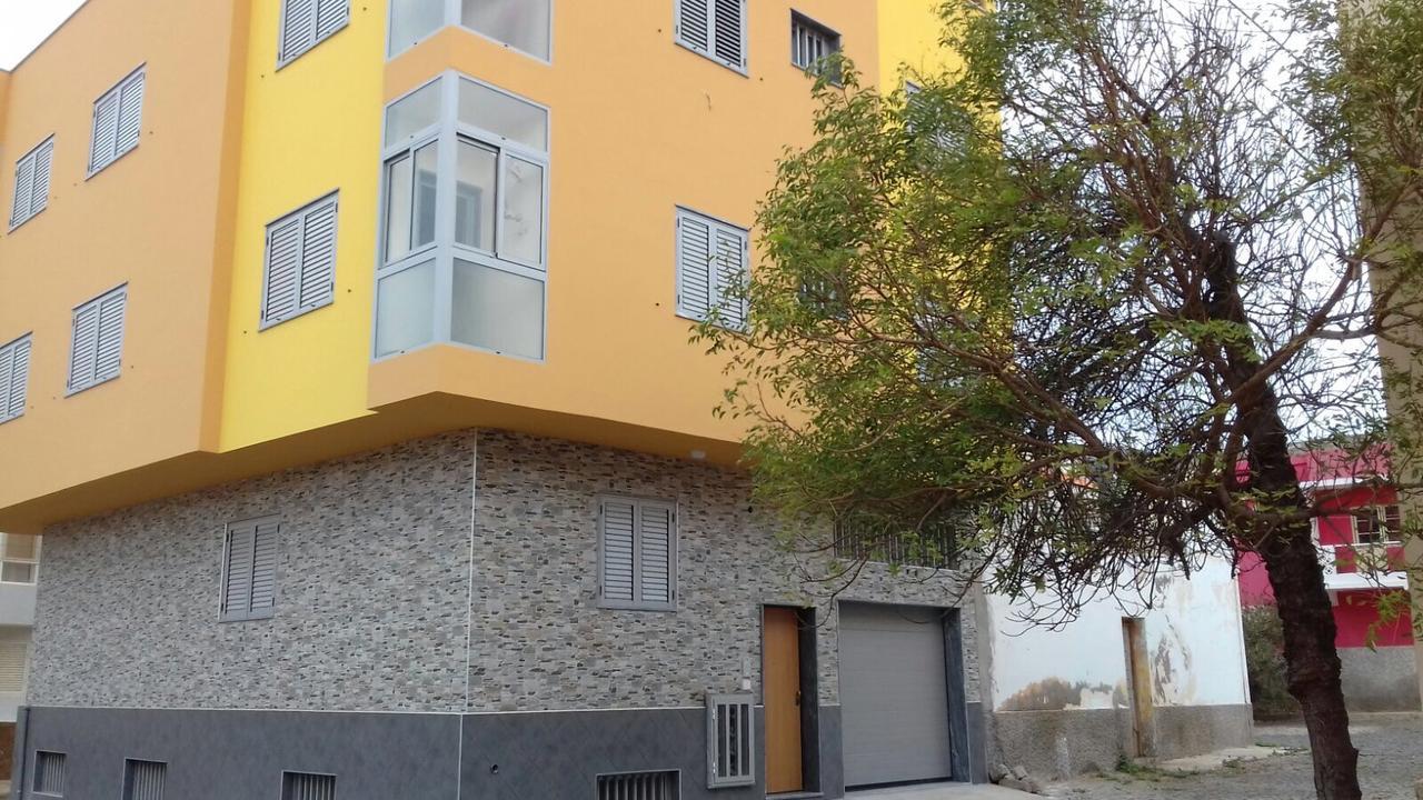 Private Apartament Celestina & Carlos Mindelo Exteriér fotografie